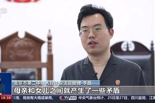 足球报：前女足国脚陈瑾瑜担任亚运火炬手，一家三口全是足球人